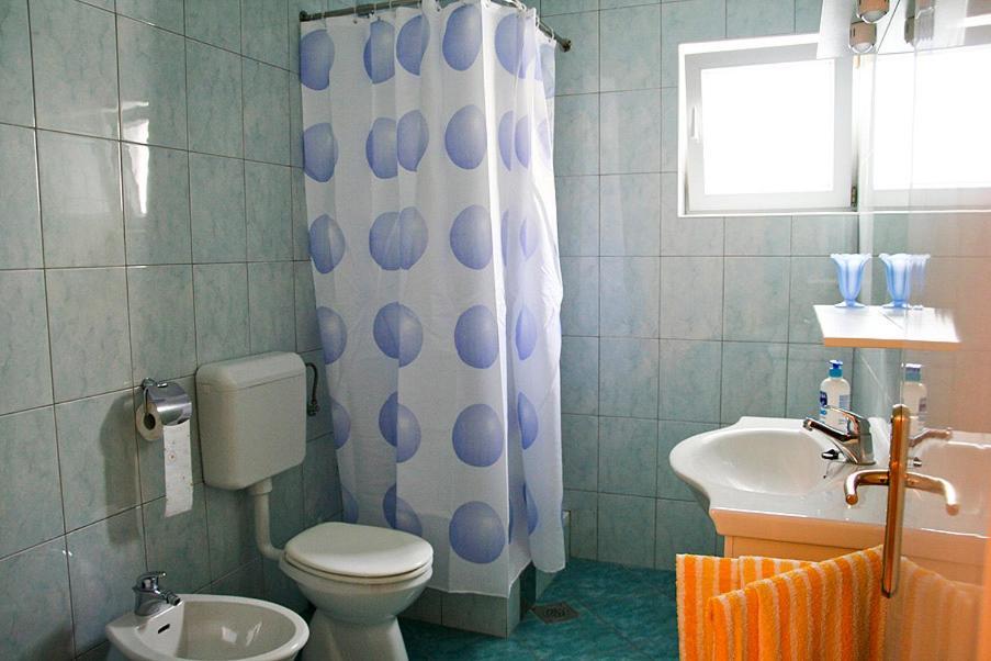 Apartments Dada Omiš Стая снимка