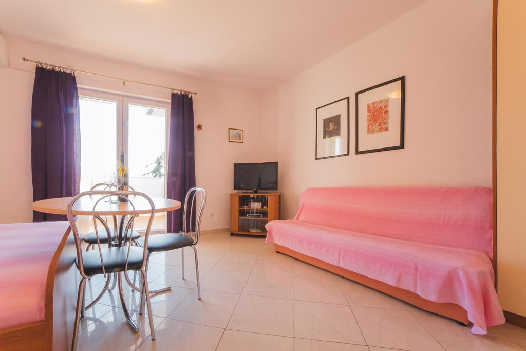 Apartments Dada Omiš Стая снимка