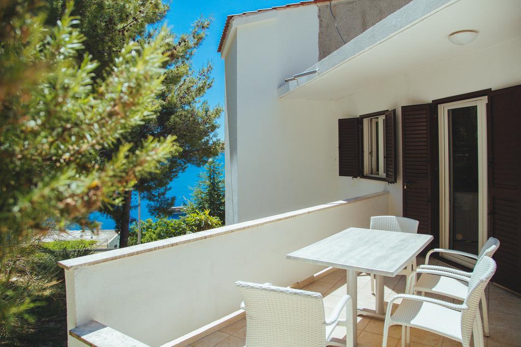 Apartments Dada Omiš Стая снимка