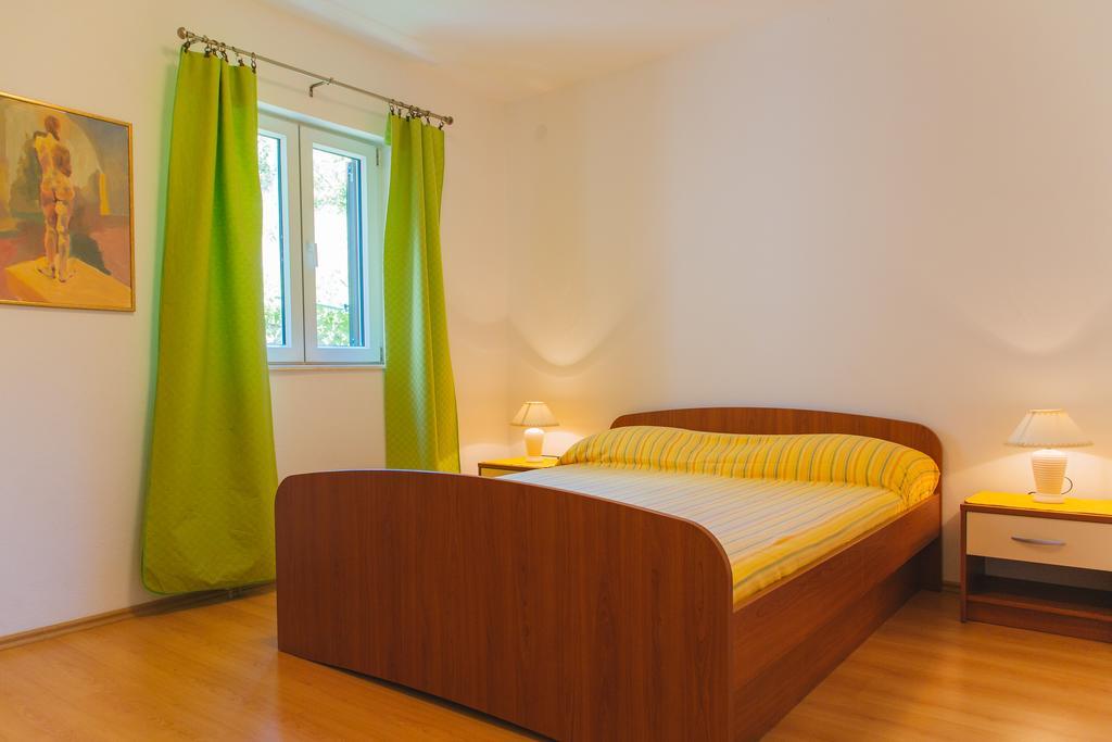 Apartments Dada Omiš Стая снимка
